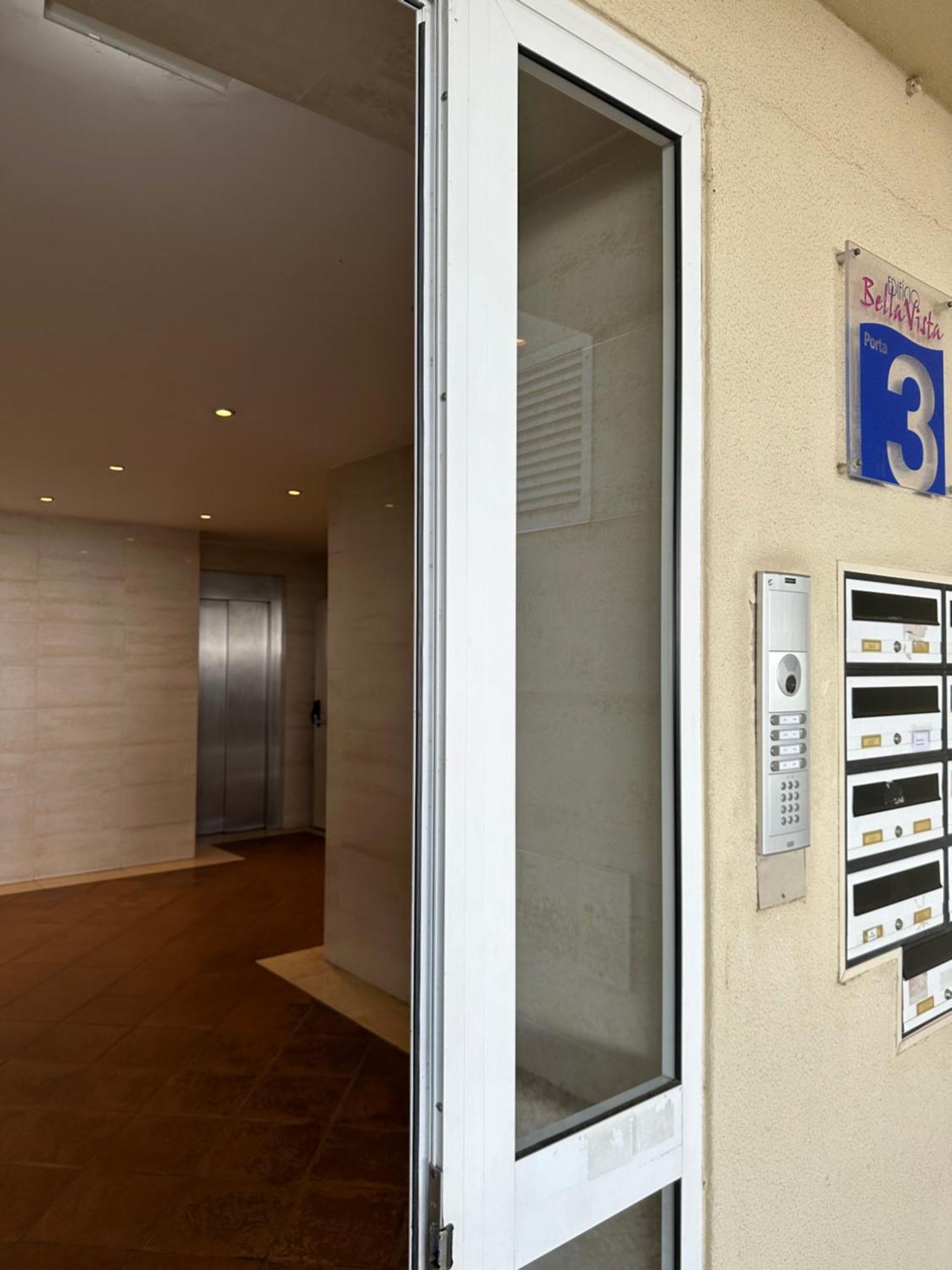 Albufeira,4 Pessoas, Com Wi-fi E A 15m A Pe Da Appartement Albufeira